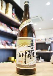 手取川　辛口山廃　本醸造　1800ml