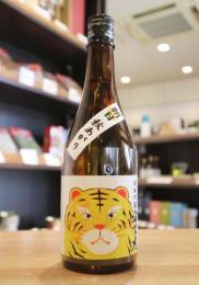安芸虎(あきとら)　純米吟醸　朝日60%　秋あがり　720ml