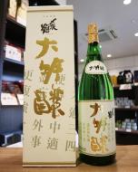 〆張鶴　大吟醸　【金ラベル】　1800ml