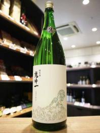 乾坤一(けんこんいち)　純米　亀の尾　生　1800ml(白生)