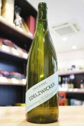 ジェラール・シュレール・エ・フィス　エデルツヴィッカー　白 1000ml