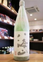 八海山　純米大吟醸　1800ml(箱無)