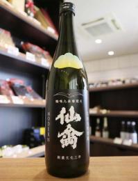 仙禽　初槽　直汲み　「なかどり」　720ml(水色)